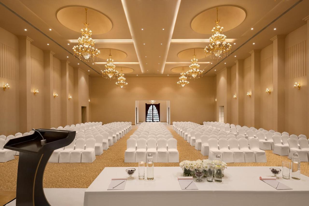 Time Square Resort & Spa Bhuj Εξωτερικό φωτογραφία