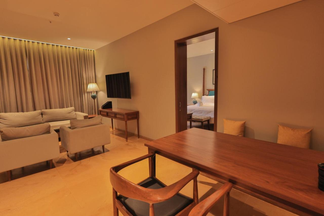 Time Square Resort & Spa Bhuj Εξωτερικό φωτογραφία